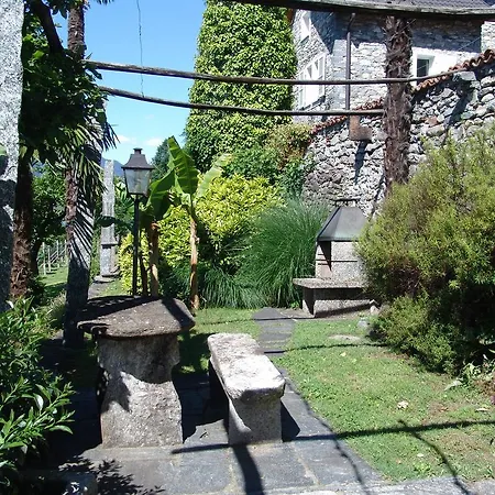 別荘 Casa Perini Tenero-Contra